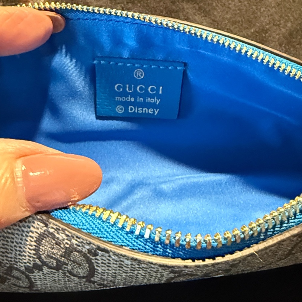 Gucci x Disney Donald Duck GG Supreme Pencil Case 662129 limited Edition - Picture 4 of 6